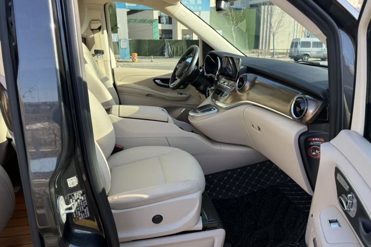 Used Mercedes-Benz V-Class 2020 V 260 Prestige Edition