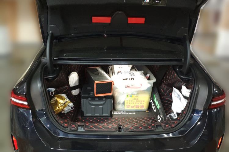 Used BMW 5 Series 2024 525Li M Sport Package