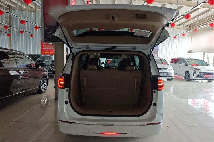 Used Buick GL8 2021 ES Land Cruiser 653T Luxury Edition