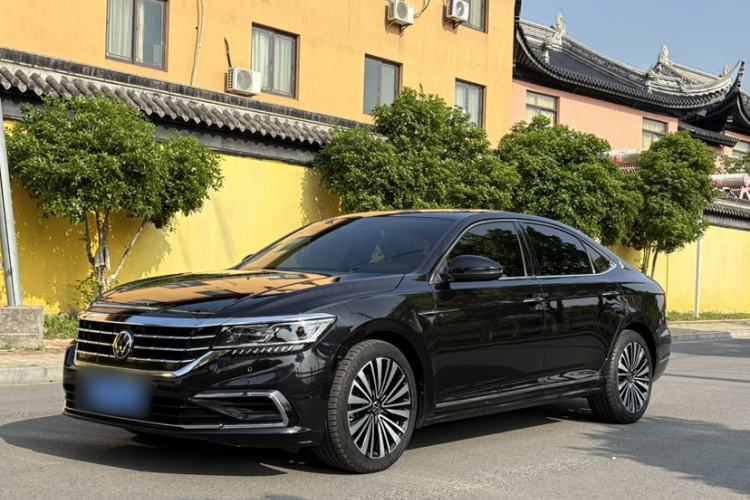 Used Volkswagen Passat 2021 330TSI Luxury Edition