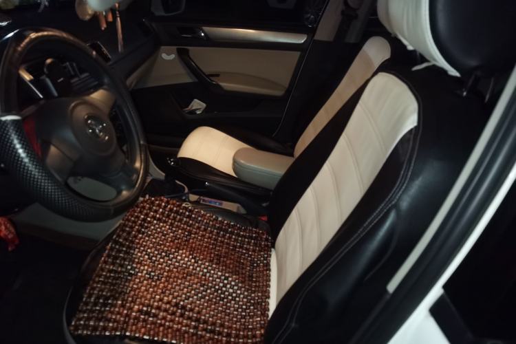 Used Volkswagen Santana 2013 1.6L Manual Luxury Edition Left Front Seat