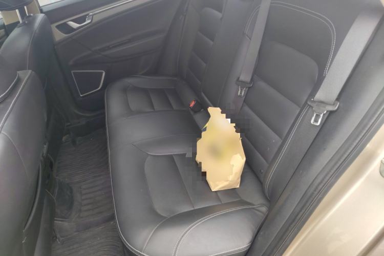 Used Geely Auto Emgrand GL 2018 1.8L DCT Elite Smart Connectivity Version Left Rear Seat