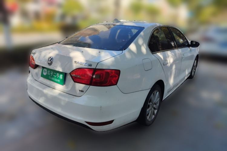 Used Volkswagen Sagitar 2014 1.6L Manual Fashion Edition