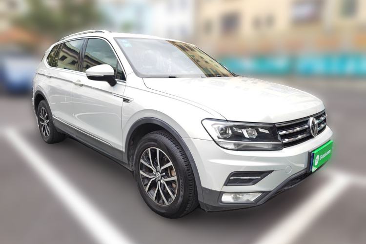 Used Volkswagen Tiguan L 2017 330TSI Automatic Two-Wheel Drive Luxury Edition
