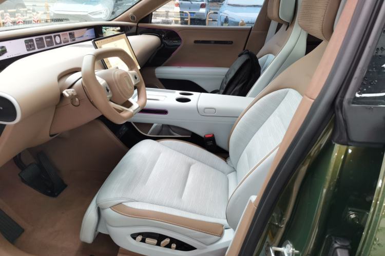 Used Avatr 07 2024 Ultra Range-Extended Four-Wheel Drive
