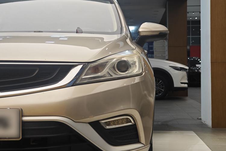 Used Geely Auto Emgrand GS 2016 Elegant Edition 1.8L Manual LingShang Model Left Front Headlight