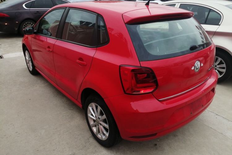Used Volkswagen Polo 2014 1.6L Automatic Luxury Edition
