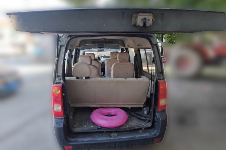 Used Dongfeng Xiaokang V27 2011 1.3L Standard Version BG13-20 Trunk