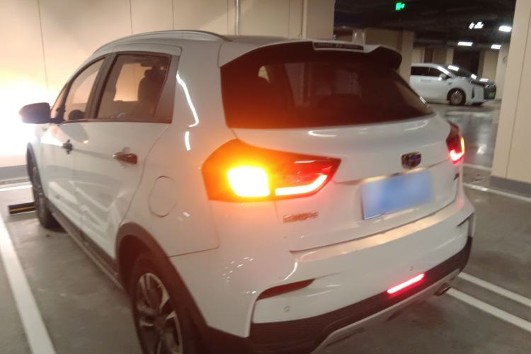 Used Geely Auto Vision X3 2019 Upgraded Model 1.5L CVT Prestige Version