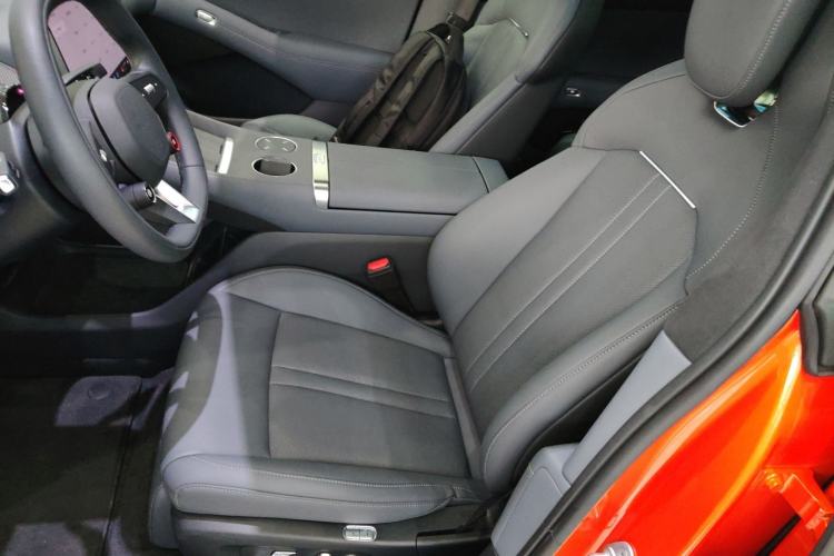 Used Xiaomi Auto YU7 2025 Ultra-Long Range High-Performance All-Wheel-Drive Max Edition