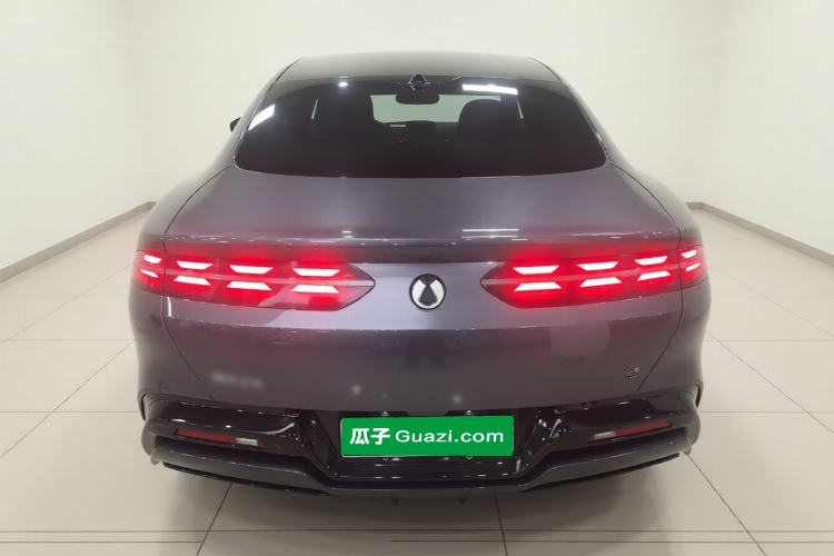 Used Denza Z9 2024 1100 km All-Wheel-Drive Ultra Version