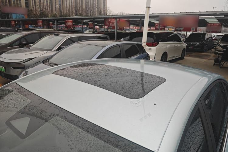 Used Roewe D6 2025 520km Smart Enjoyment Version
