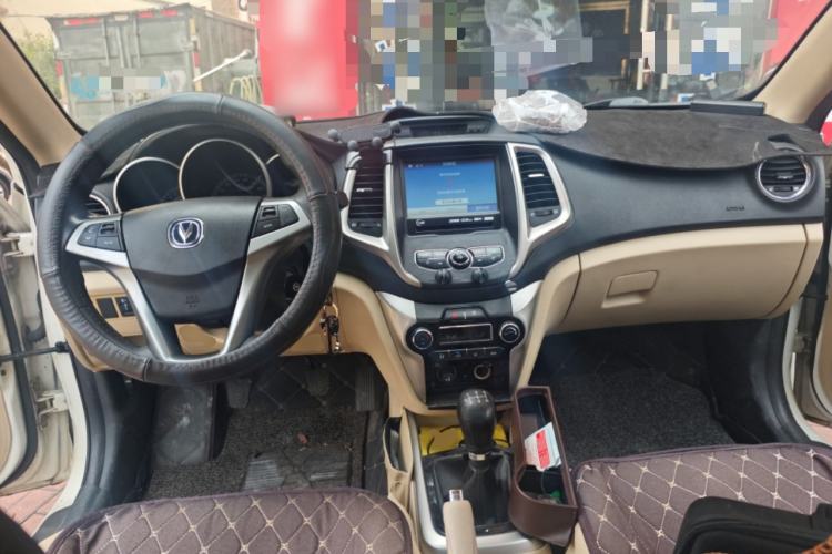 Used CHANGAN Eado 2015 1.6L Manual Luxury Model China IV Standard