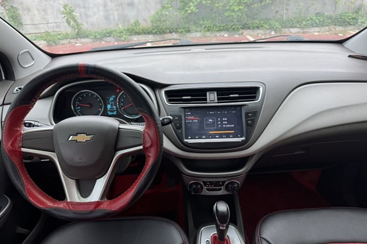 Used Chevrolet Lova RV 2016 1.5L Automatic Comfort Edition