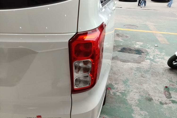Used Wuling Hongguang 2019 1.5L S Comfort Edition China VI LAR