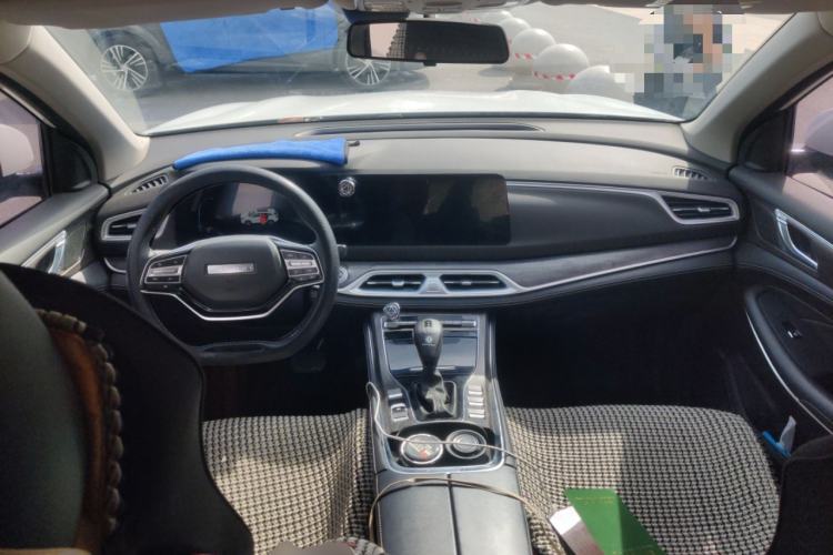 Used Dongfeng Fengon 580  Center Console