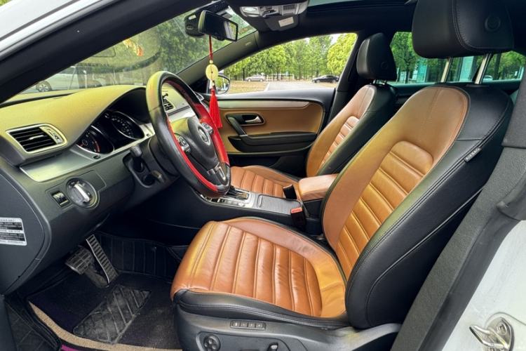 Used Volkswagen FAW-Volkswagen CC 2016 1.8TSI Luxury Model
