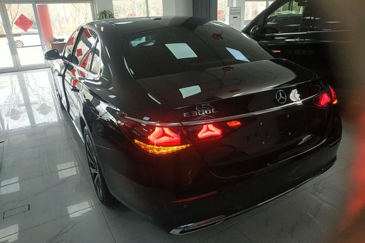 Used Mercedes-Benz E-Class 2024 Facelift E 300 L Luxury Edition