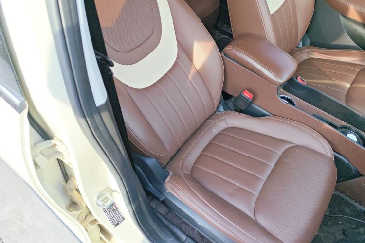 Used Wuling Bingo 2023 333 km Lingxi Connected+ Version