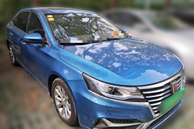 Used Roewe i6 New Energy 2017 45T Hybrid Connect & Smart Enjoyment Edition Front Right 45 Deg