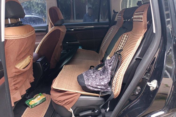 Used GAC Trumpchi GS8 2017 320T Two-Wheel Drive Luxury Smart Connectivity Version (7 Seats)
