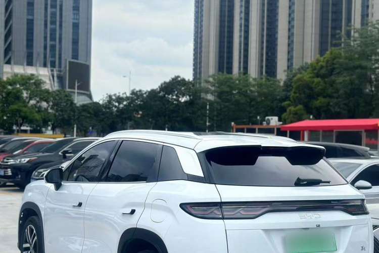 Used BYD Song L DM-i 2024 112 km Beyond Edition