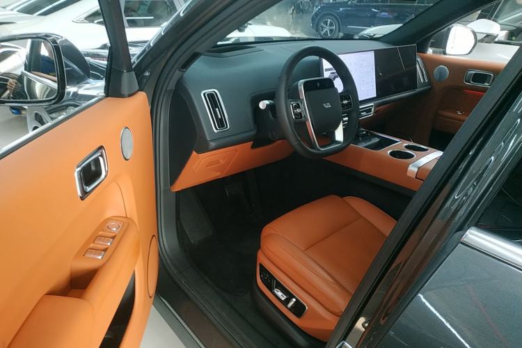 Used Li Auto L7 2023 Air model
