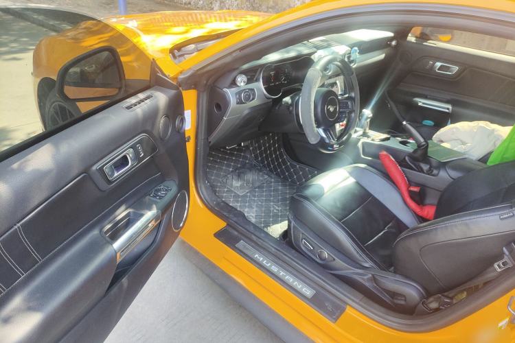 Used Ford Mustang 2018 2.3L EcoBoost Driver Seat