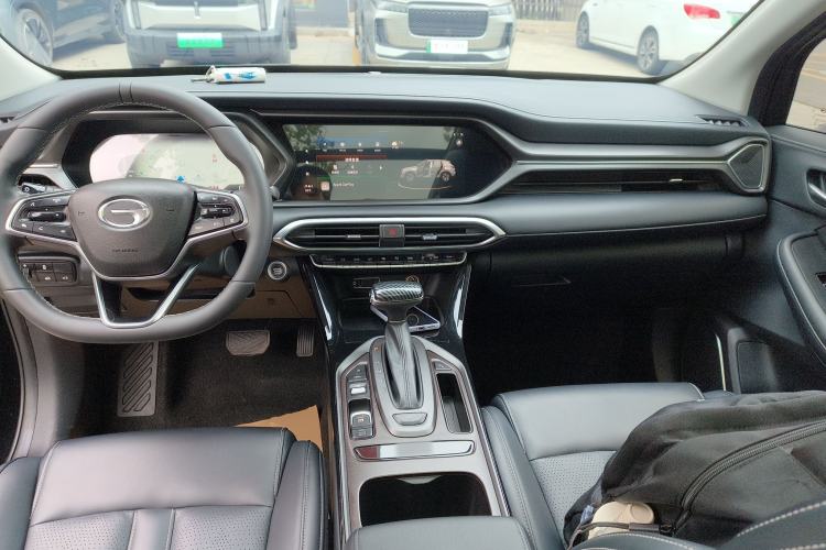 Used GAC Trumpchi GS4 2022 270T Automatic Smart Drive Technology Edition Center Console