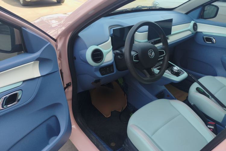 Used Dongfeng NAMMI BOX 2022 Chasing Wind Edition 351 km Advanced Model