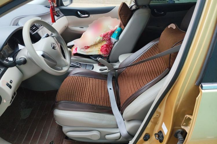 Used Nissan Tiida 2013 1.6L CVT Cool Cafe Edition Left Front Seat