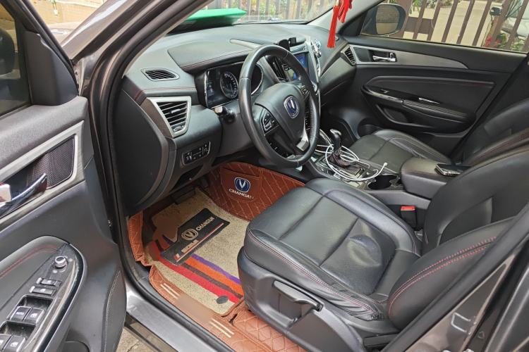 Used Changan CS75 2017 Shangkui Edition 1.5T Automatic Fengxiang Model