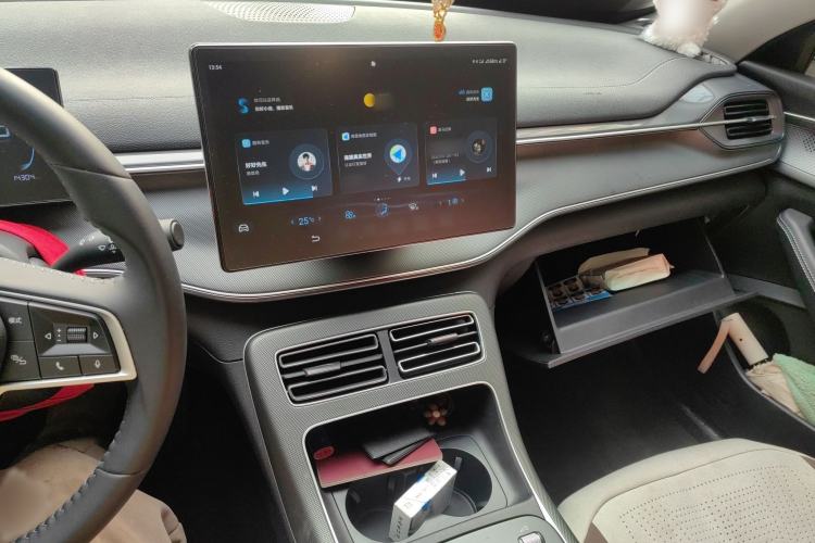 Used BYD Destroyer 05 2024 HONOR Edition DM-i 55KM Luxury Model Audio And AC Panel