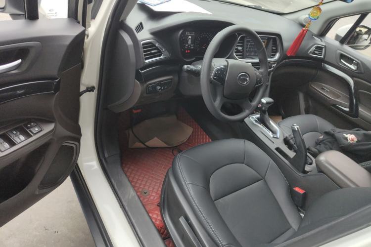 Used GAC Trumpchi GS4 2015 200T G-DCT Elite Edition Driver Seat