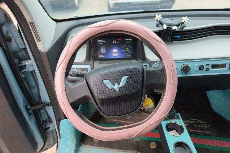 Used Wuling Hongguang MINIEV 2021 Macaron Premium Model – Lithium Iron Phosphate