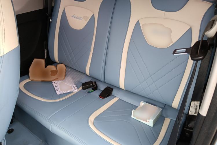 Used Wuling Hongguang MINIEV 2022 Zizai Version Lithium Iron Phosphate Left Rear Seat