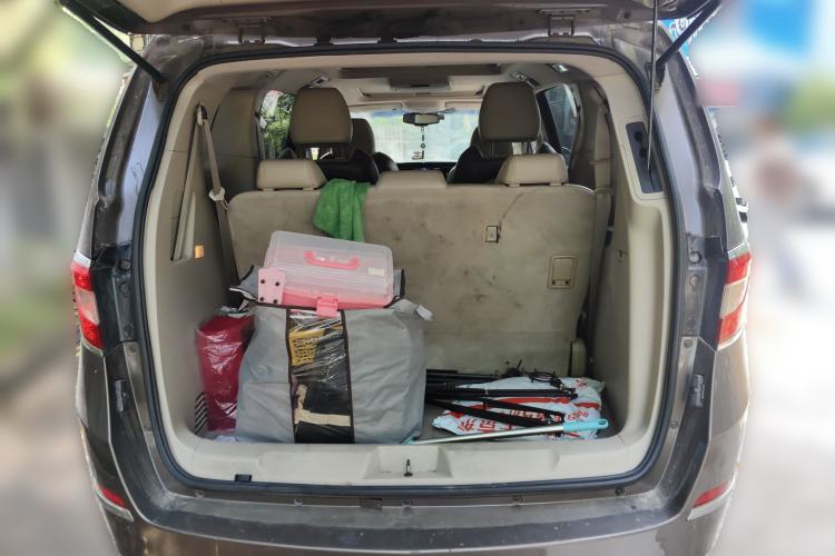 Used Buick GL8 2011 2.4L LT Luxury Business Executive Edition Trunk