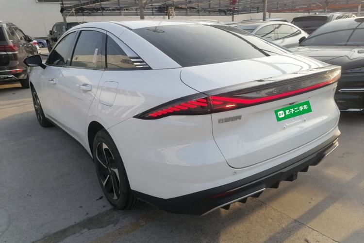 Used Geely Galaxy L6 2025 EM-i 140km Starship Edition
