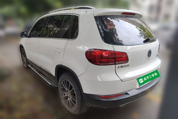 Used Volkswagen Tiguan 2015 1.8TSI Automatic Two-Wheel Drive Luxury Model Rear Left 45 Deg