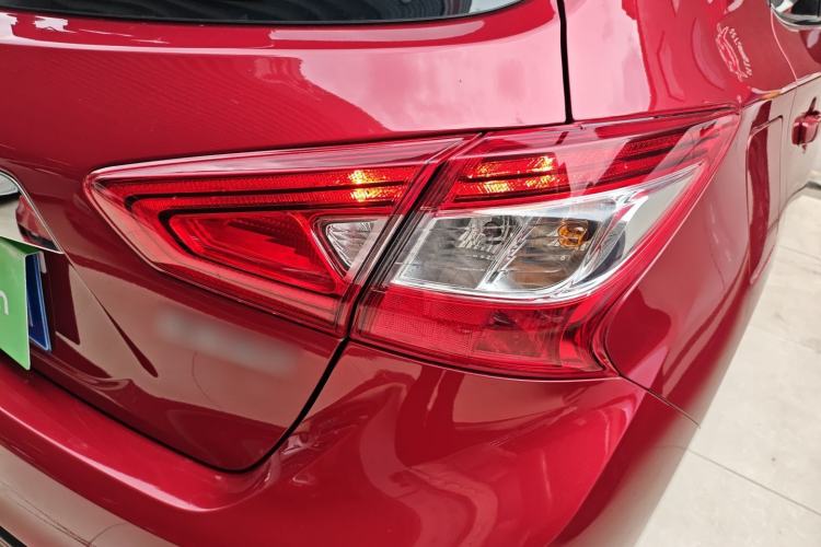 Used Nissan Tiida 2024 1.6L CVT Cool Dynamic Edition
