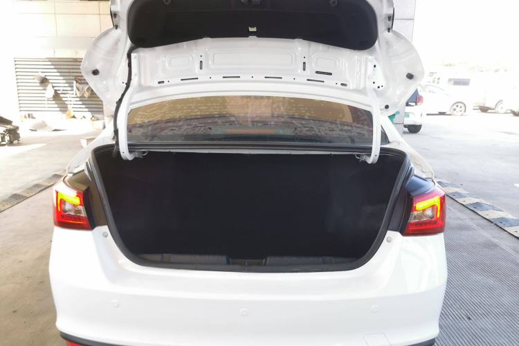 Used Chery Arrizo 5 2018 1.5L CVT Tribute to Youth Edition
