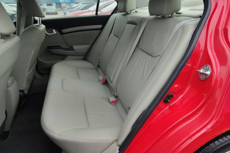 Used Honda Civic 2014 1.8L automatic luxury edition