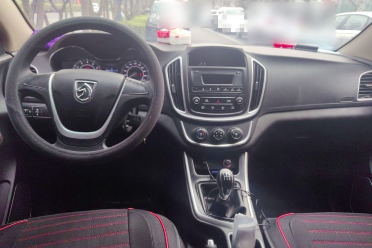 Used Baojun 560 2016 1.8L Manual Value Edition