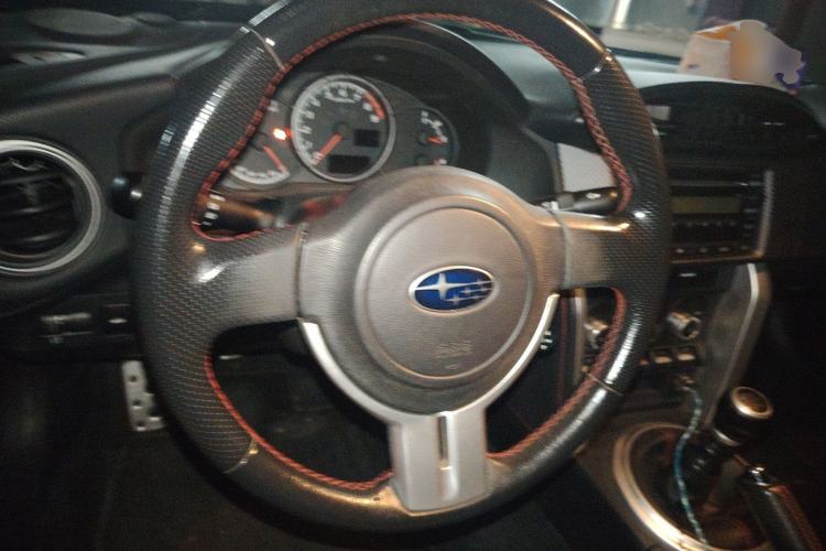 Used Subaru BRZ 2015 2.0i Manual Model