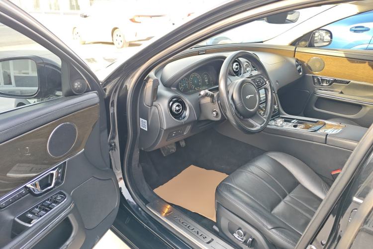 Used Jaguar XJ 2018 XJL 3.0 SC Two-Wheel-Drive Elegant Business Edition