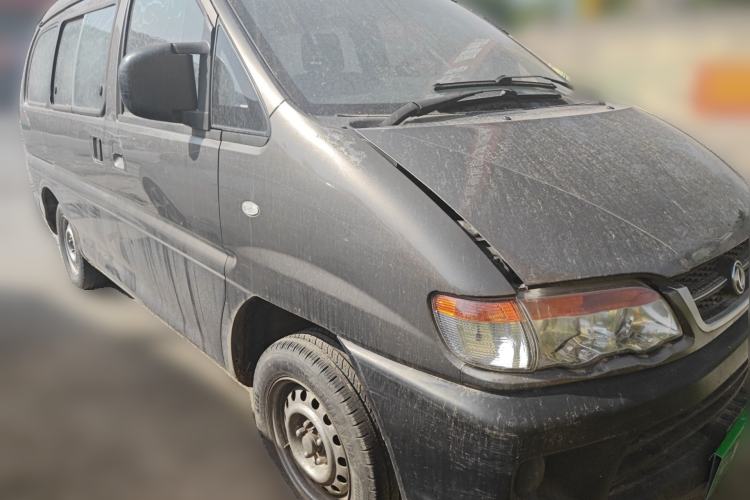 Used FORTHING Lingzhi 2016 V3 1.5L 5-Seater Special Offer Model
