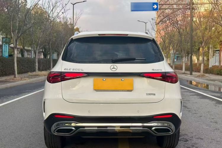 Used Mercedes-Benz GLC 2025 Refreshed GLC 300 L 4MATIC Dynamic Version 5 Seats Exterior 4