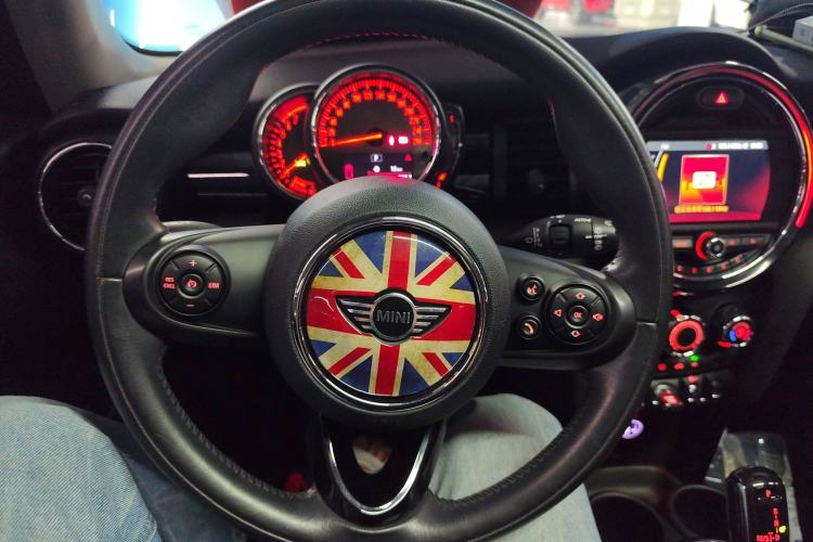 Used MINI MINI 2018 1.5T ONE PLUS