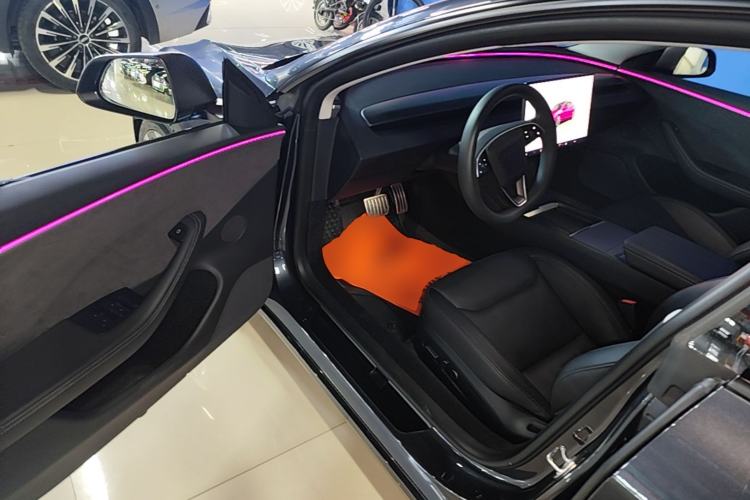 Used Tesla Model 3 2023 Long-Range All-Wheel-Drive Version Driver Seat