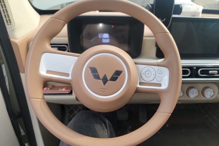 Used Wuling Hongguang MINIEV 2024 3rd Generation 215km Advanced Version Steering Wheel